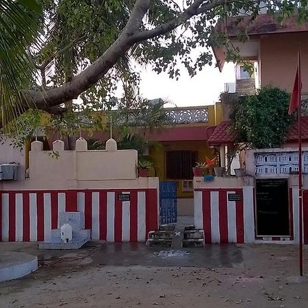 Shakti Family Guest House Mamallapuram Esterno foto